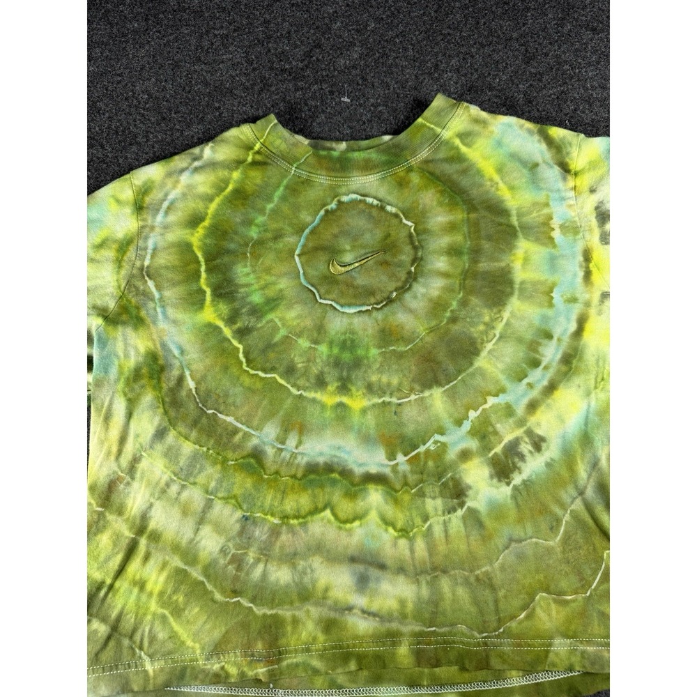 Nike Cropped Baby Tee Size Large Green Tie Dye Y2K Retro Grunge OOAK Custom - Picture 2 of 9